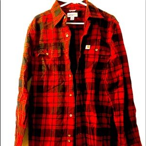 Mens Carhartt flannel Size: Medium